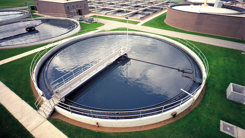 How does a Wastewater Treatment Plant Work? - The Constructor